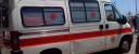 Partorisce in ambulanza, il neonato pesa oltre 4 kg