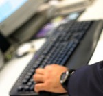 Truffe online: Acquista un amplificatore ma incappa in truffatore, denunciato giovane di Palermo