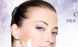 Uno Scrub per Rinnovare la Pelle del Viso Completamente Bio