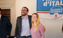Ballottaggi, Centrodestra in Vantaggio Dovunque, in Bilico L'Aquila e Taranto
