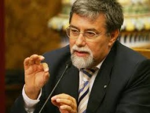 Sollievo di unguenti istruzione estrema per applicazione