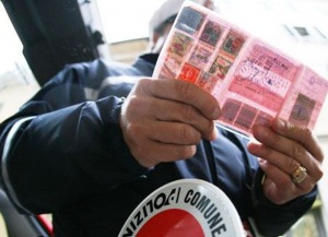 Guida pericolosa, ritirata patente a comandante vigili urbani marsicano