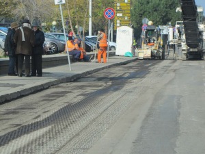 E' iniziato il lavoro di riasfalto in corso Vittorio Emanuele a Pescara
