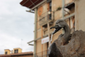 L'Aquila tre anni dopo il terremoto: ricostruzione al palo, macerie e disagio sociale 