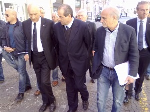 L'Aquila, l'Idv torna all'ovile contro la volontà della base