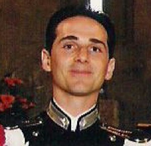 Notaresco piange Antonio Santarelli, il carabiniere ucciso a sprangate rimasto in coma per un anno 