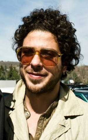 Roberto Bonura: oggi il rientro della salma, domani i funerali. Gli amici non credono al suicidio