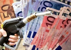 Truffe nei rifornimenti di gasolio e ricettazione: arresti nella Marsica