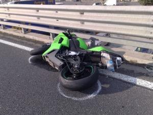 Incidente tra moto: due feriti a Teramo