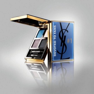 Yves Saint Laurent lancia un set di trucco ispirato a Facebook