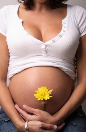 Depilazione sicura ed efficace per le future mamme