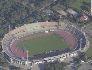 Minacce di violenze e stupri dai tifosi del Delfino
