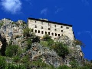 Da Sulmona all'eremo di Celestino V
