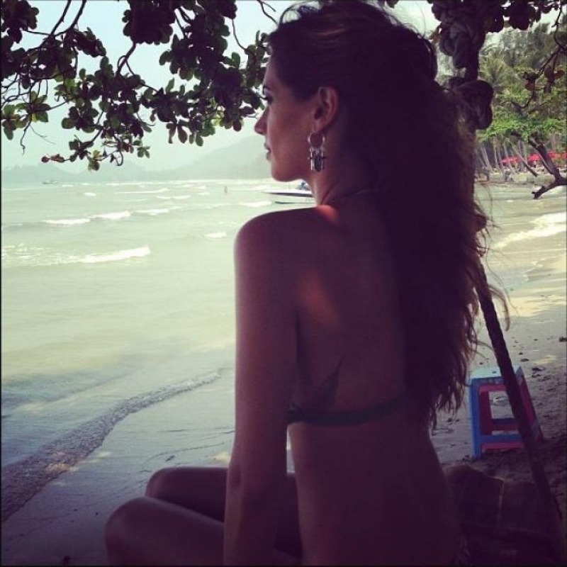 Sexy Bikini Thailandese Per Melissa Satta Tutta Sola Senza Kevin Prince Boateng Cronaca
