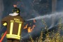 Fiamme a Scafa, vigili al lavoro tutta la notte