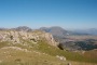 Dall'Altopiano delle Rocche alla piana di Navelli