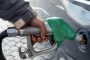 Benzina: Eni ribassa i prezzi, ma è unico nel panorama italiano