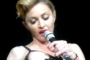 Madonna mostra il capezzolo in Turchia