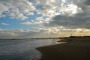Non balneabile tratto di costa lungo il molo nord a Pescara
