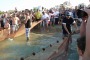 Rivive a Roseto il rito magico della pesca con la sciabica