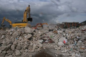 Macerie post terremoto, Costantini: "A Barisciano il pubblico a servizio del privato" 