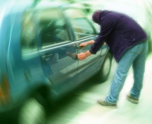 Tentato furto in un auto, un arresto a San Salvo 