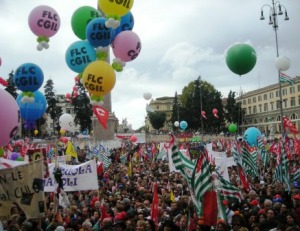 Roma invasa dai manifestanti. I sindacati: