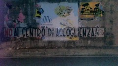 'No al centro di accoglienza'