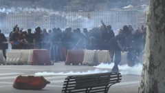 Corteo anti-Renzi a Napoli, scontri e feriti