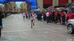 Arrivo di Andrea Piccinini alla Maratonina Pretuziana 