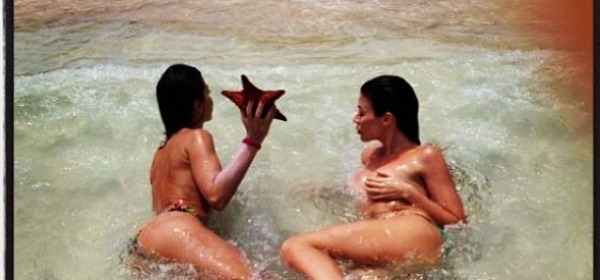 Barbara Guerra e Alessandra Sorcinelli topless