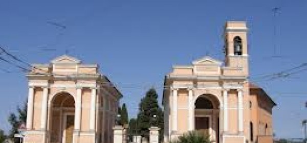 L'ingresso dell'attuale cimitero in zona Sant'Anna