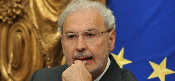 Il ministro Carlo Trigilia