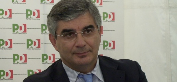 Luciano D'Alfonso alla festa aquilana del Pd