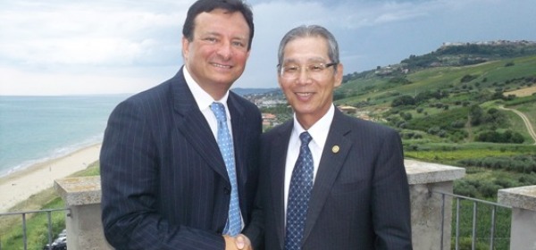 Ambasciatore di Taiwan e il presidente AMP