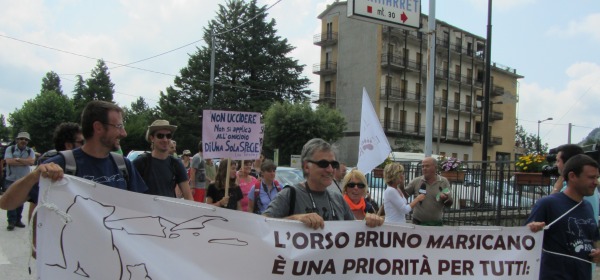 Un momento dell manifestazione "Arrembaggio al bracconaggio"