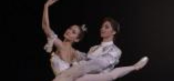 I ballerini Elena Kabanova e Victor Mekhanoshin