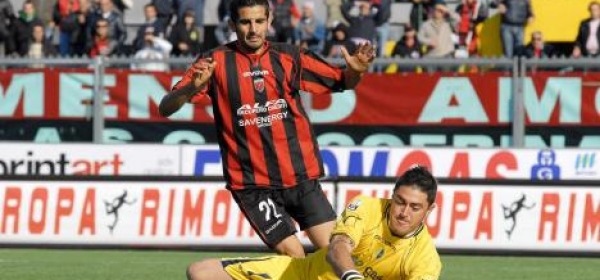 Emanuele Catania con la maglia della Nocerina