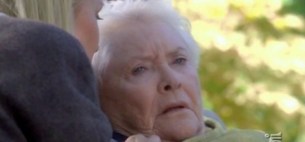 Susan Flannery è Stephanie Forrester