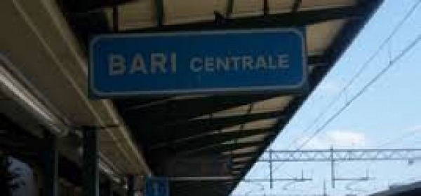 Stazione Bari, capolinea tratta Bologna-Bari