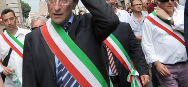 Il sindaco Massimo Cialente