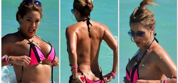 Jennifer Nicole Lee in bikini
