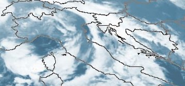 Condizioni meteo dal satellite