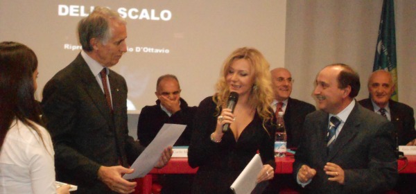 Un momento della premiazione