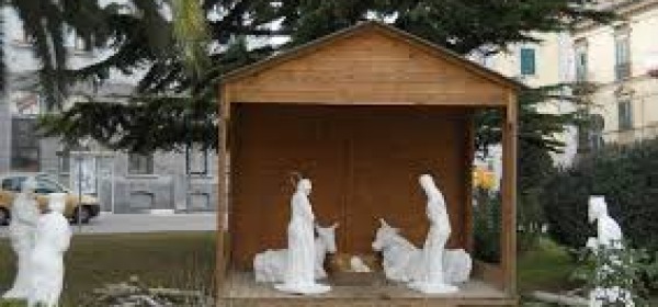 Il presepe di piazza Rossetti (foto tratta dal blog noivastesi.com)