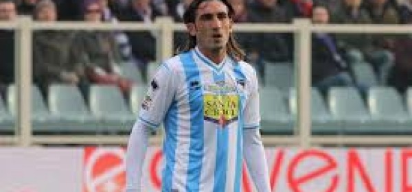 Francesco Modesto con la maglia del Pescara 