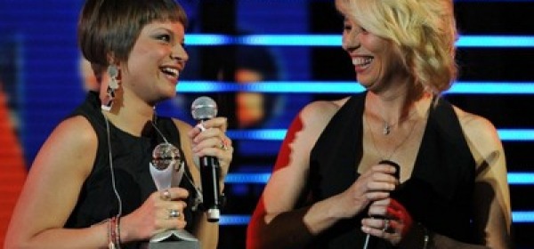 Alessandra Amoroso e Maria De Filippi