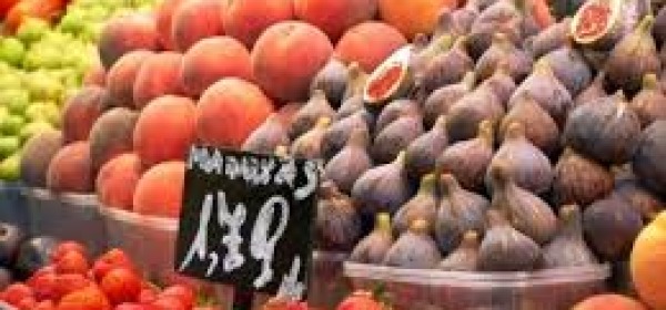 La Cassazione dice no alla frutta esposta lungo la strada