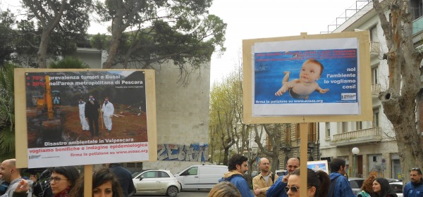 Sit-in forum acqua