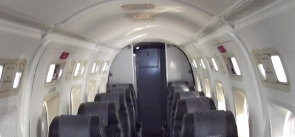 Interno aereo Twinjet